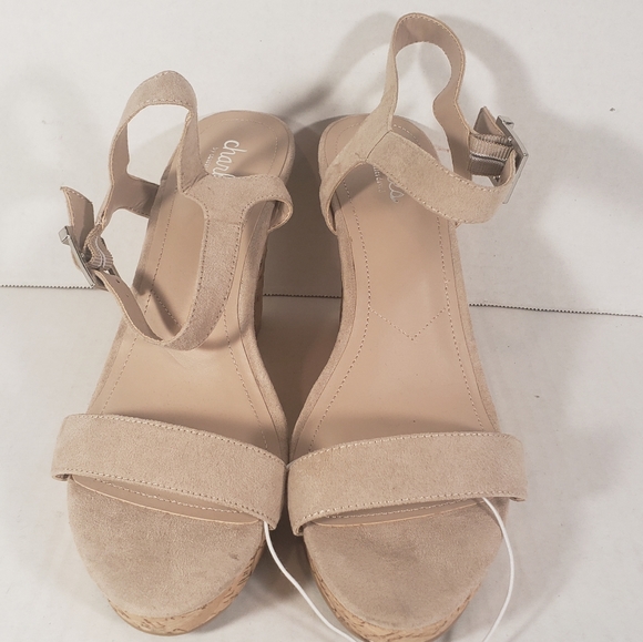 Women's Charles by Charles David Cork Wedge Sandals - Picture 2 of 8